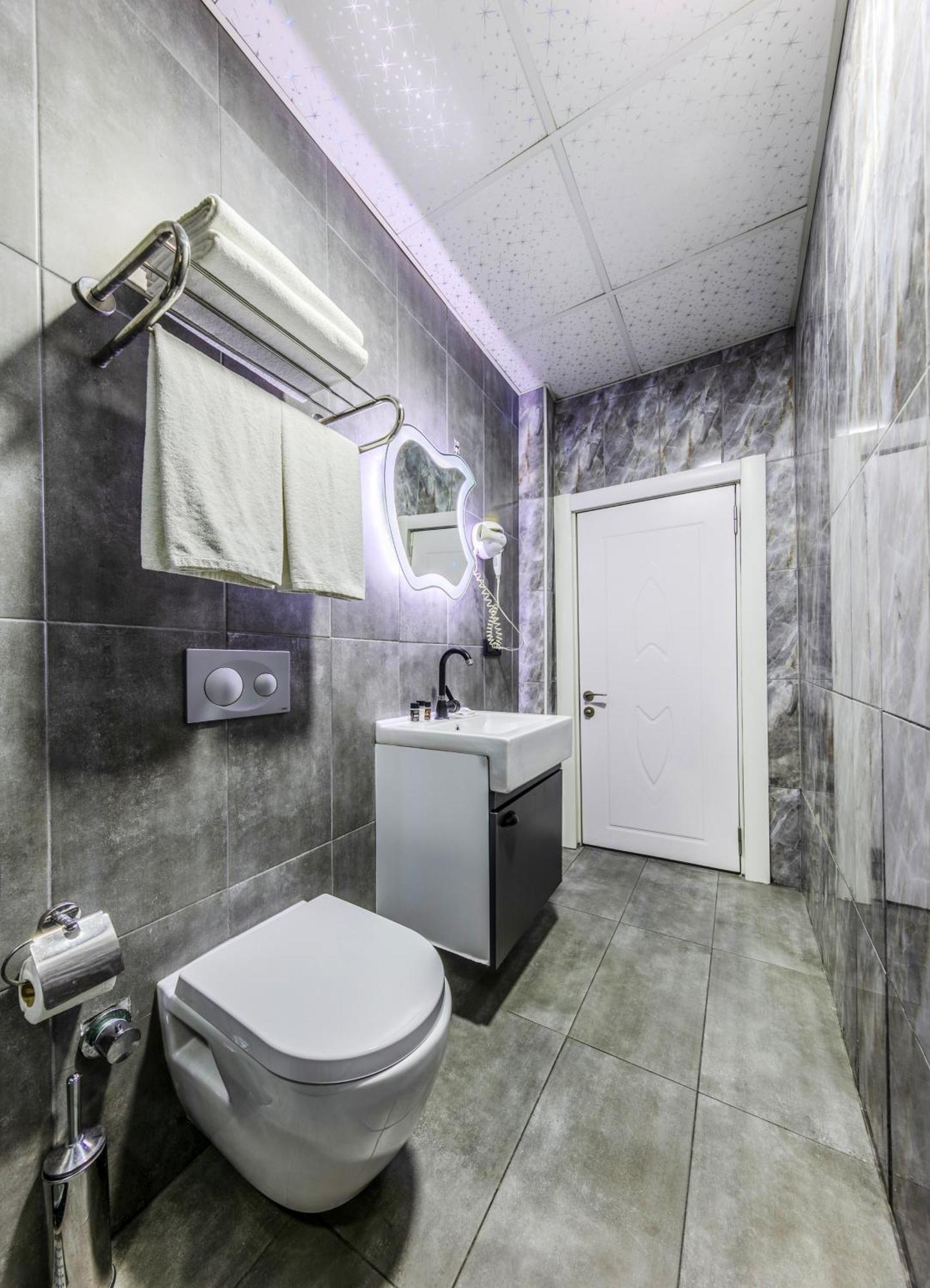 Med Airport Hotel Arnavutkoy Exterior foto